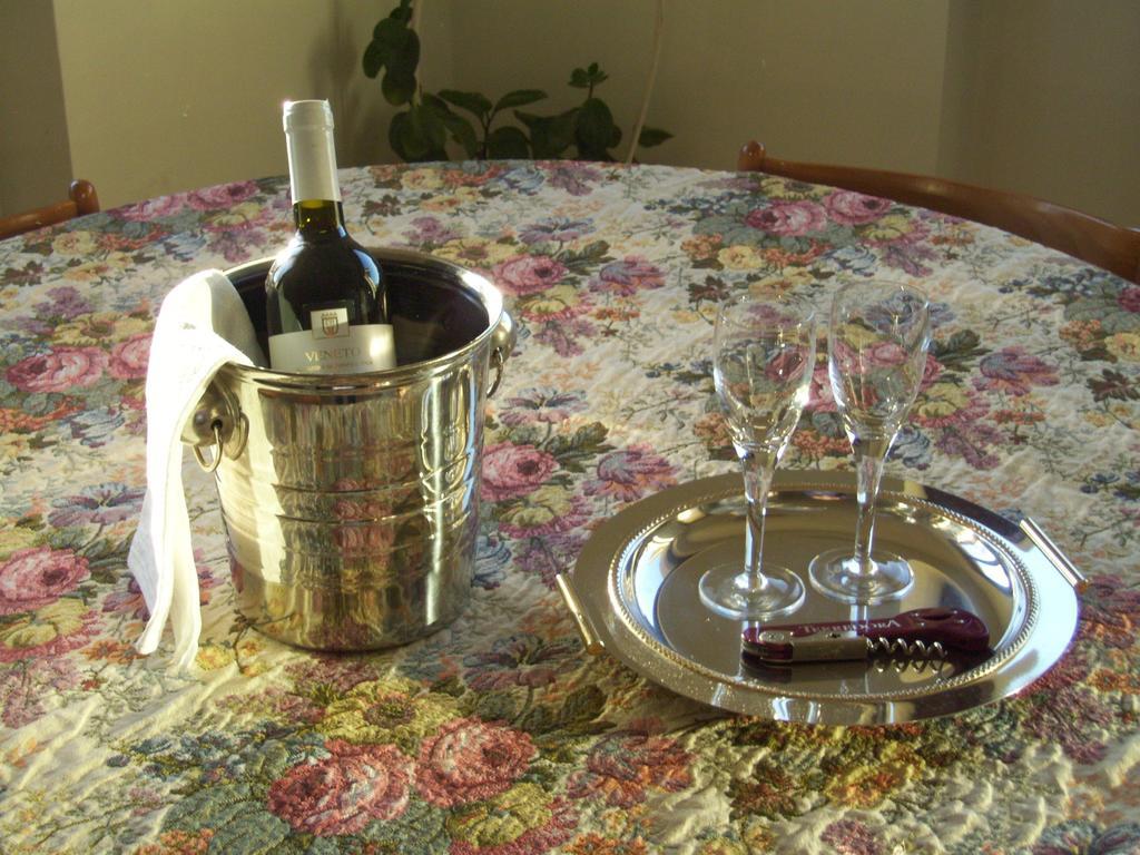 Bed And Breakfast La Palanzana Viterbo Pokój zdjęcie